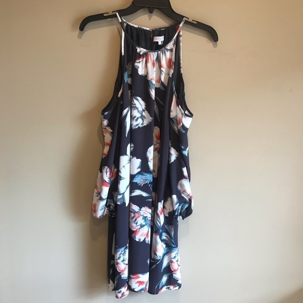 1 State Cold Shoulder Lined Dress size Small Coral